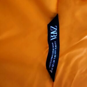 Authentic ZARA puffer short-cut puffer vest